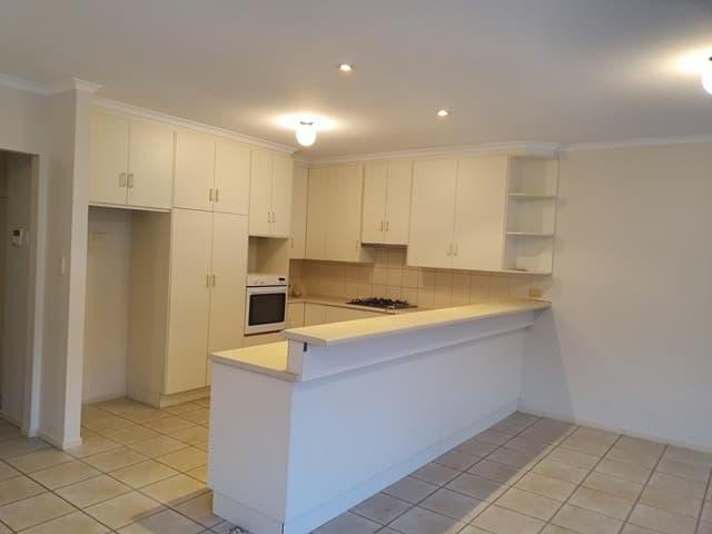 13 Victoria Drive OAKDEN, Oakden - Thumbnail 2