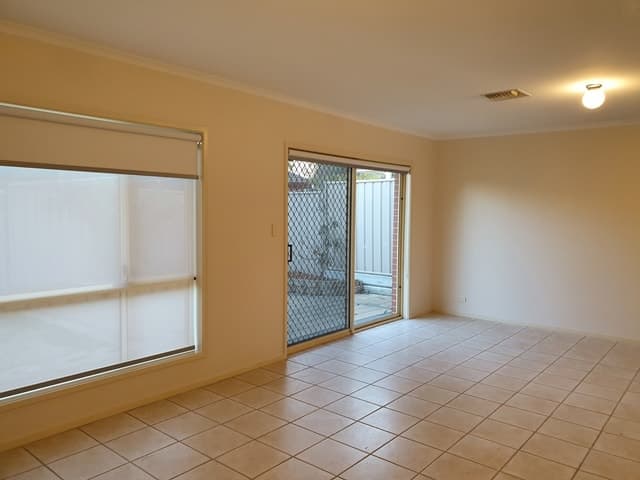 13 Victoria Drive OAKDEN, Oakden - Thumbnail 7