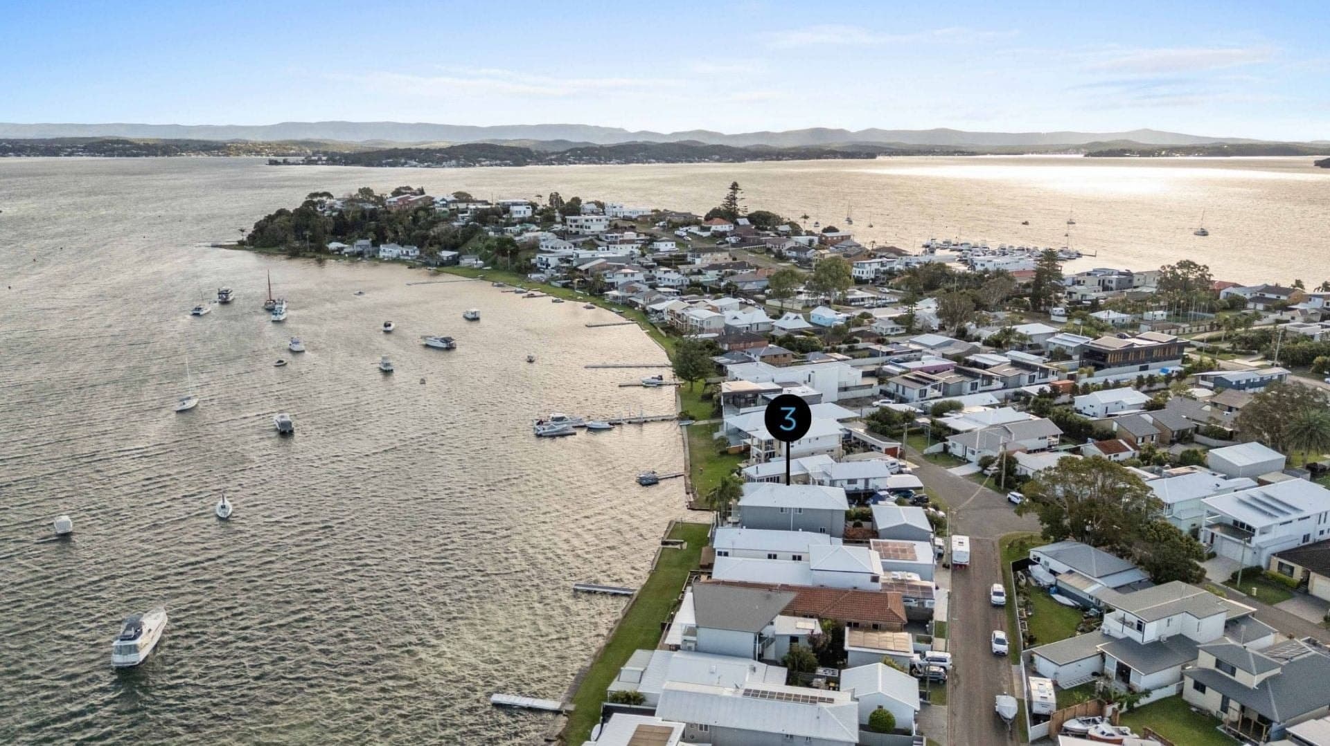 1 Marks Parade, Marks Point - Thumbnail 3