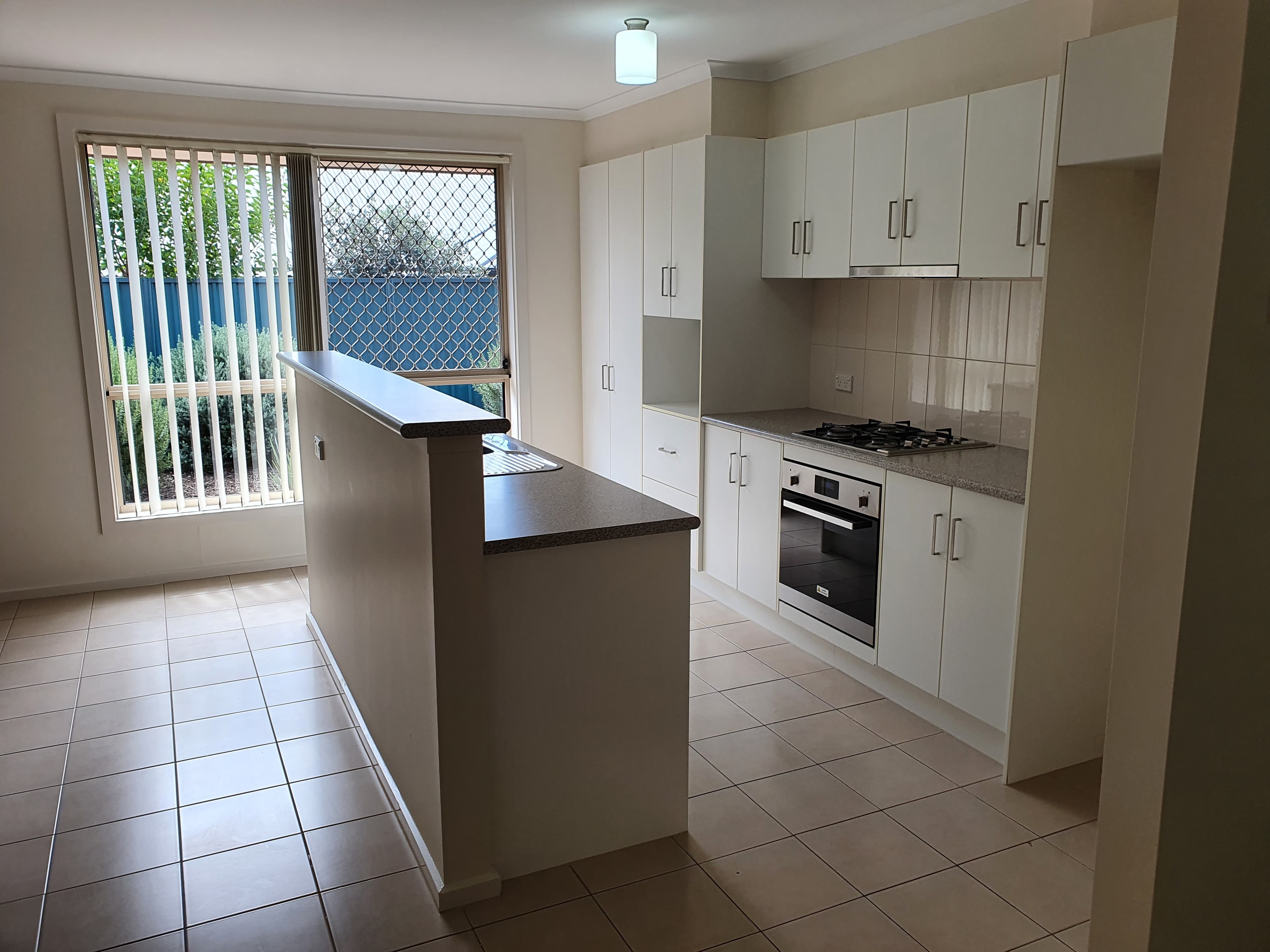 9 Cronin Avenue BLAKEVIEW, Blakeview - Thumbnail 8