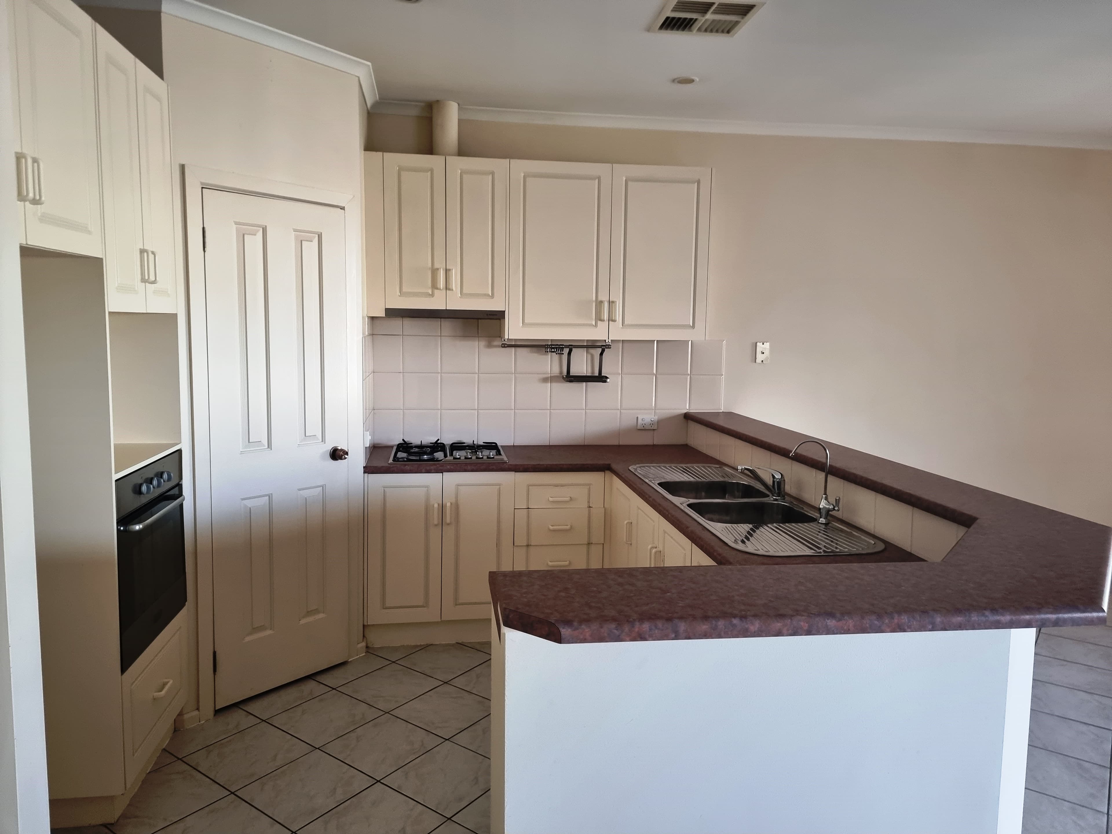 31 Norseman Avenue HILLCREST, Hillcrest - Thumbnail 6