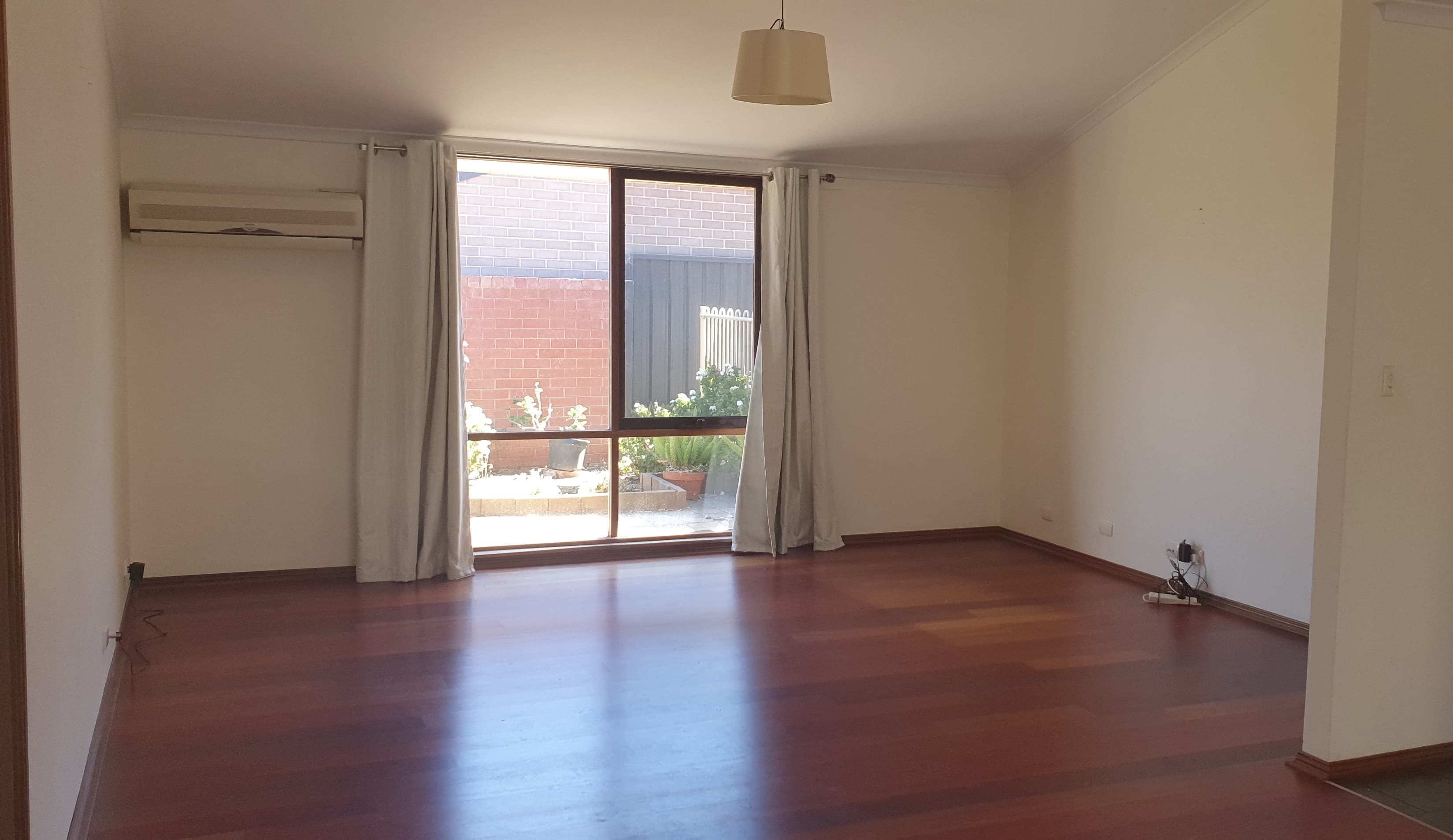 4 Wooltana Ave MYRTLE BANK, Myrtle Bank - Thumbnail 4