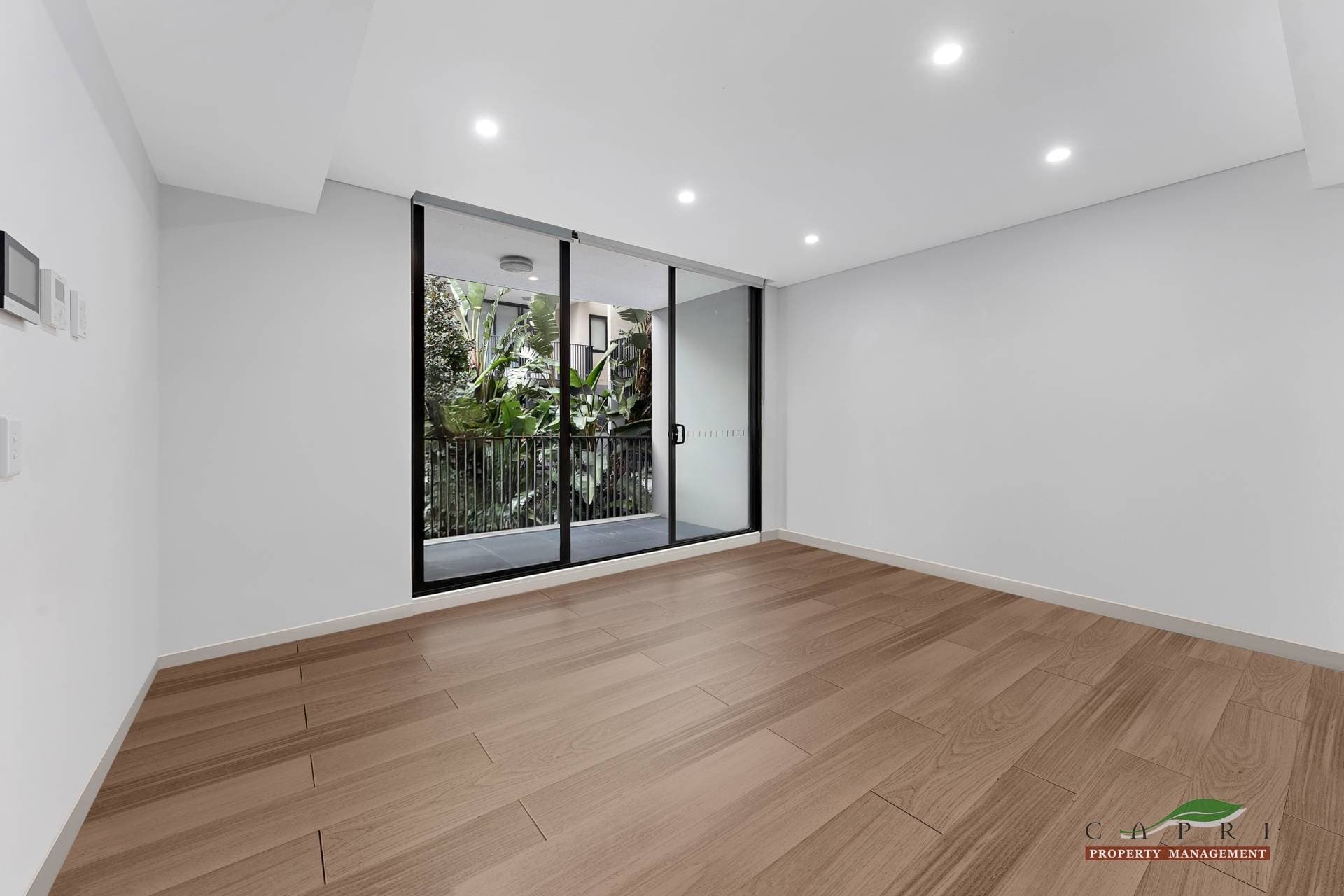 52or99/548-568,  Canterbury Rd, Campsie - Thumbnail 2