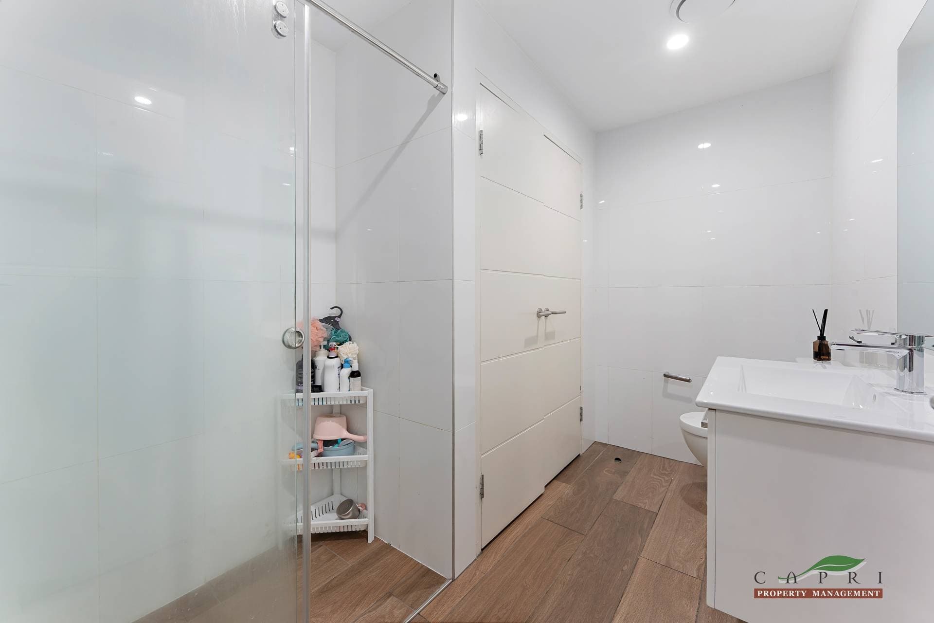 52or99/548-568,  Canterbury Rd, Campsie - Thumbnail 3