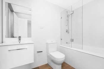 52or99/548-568,  Canterbury Rd, Campsie - Thumbnail 8