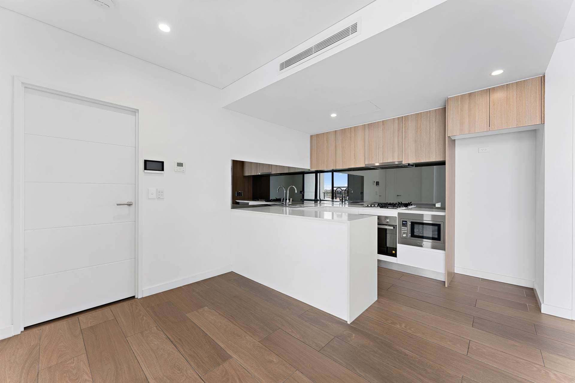 119/548-568,  Canterbury Road, Campsie - Thumbnail 2
