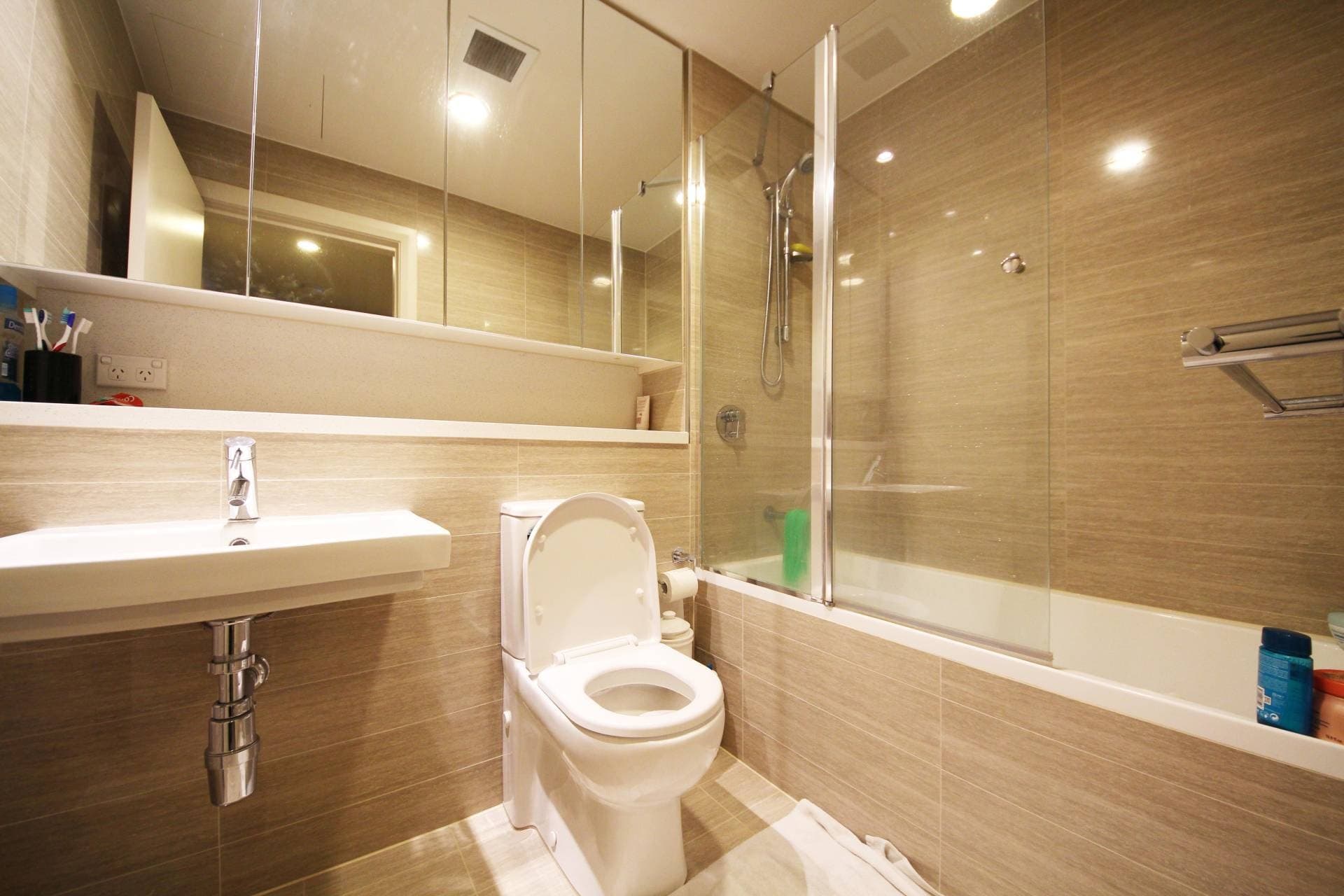 Unit 602, 3 Waterways Street, Wentworth Point - Thumbnail 4