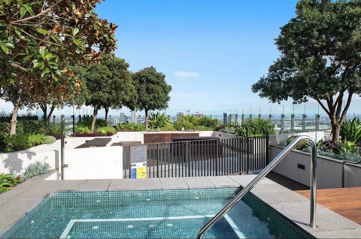 Unit 718, 18 Park Lane, Chippendale - Thumbnail 6