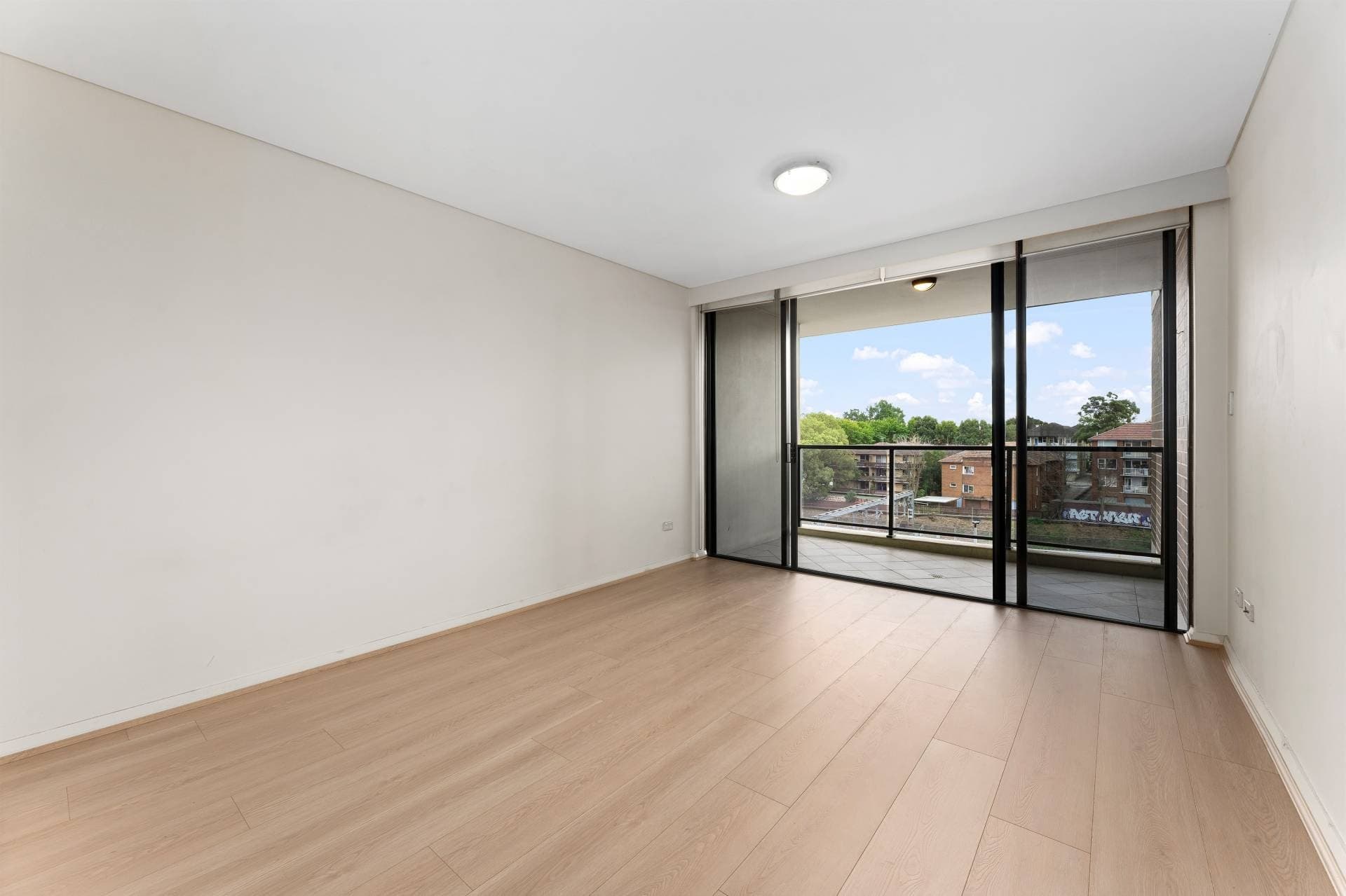Unit 137, 1 Brown St, Ashfield - Thumbnail 3