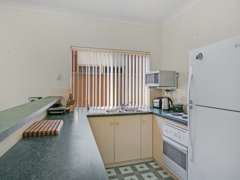 8 Kelvin Street NAILSWORTH, Nailsworth - Thumbnail 2