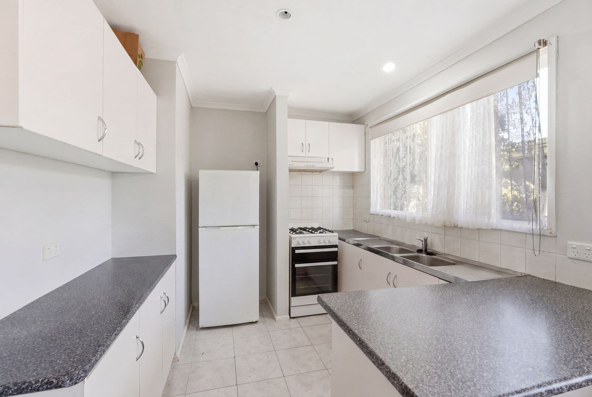 11/4-10 Plover Street, Melton, Melton - Thumbnail 6