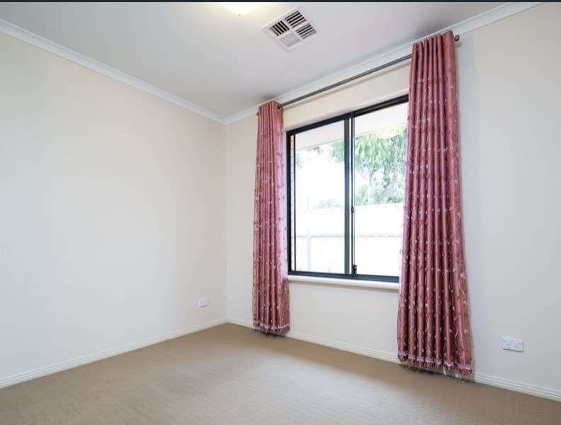 11 Gray Avenue NORTHFIELD, Northfield - Thumbnail 8