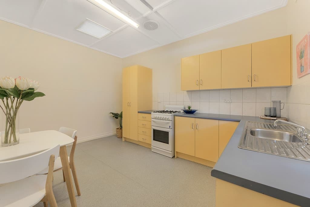 6 Bell Street PENNINGTON, Pennington - Thumbnail 4