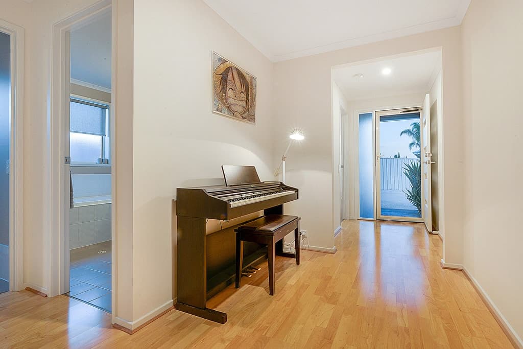 12 Martin Street NORTHFIELD, Northfield - Thumbnail 7