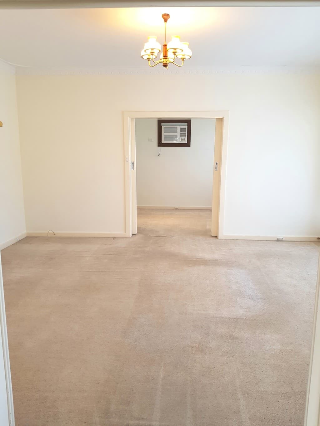 13a Kintore Avenue KILBURN, Kilburn - Thumbnail 3