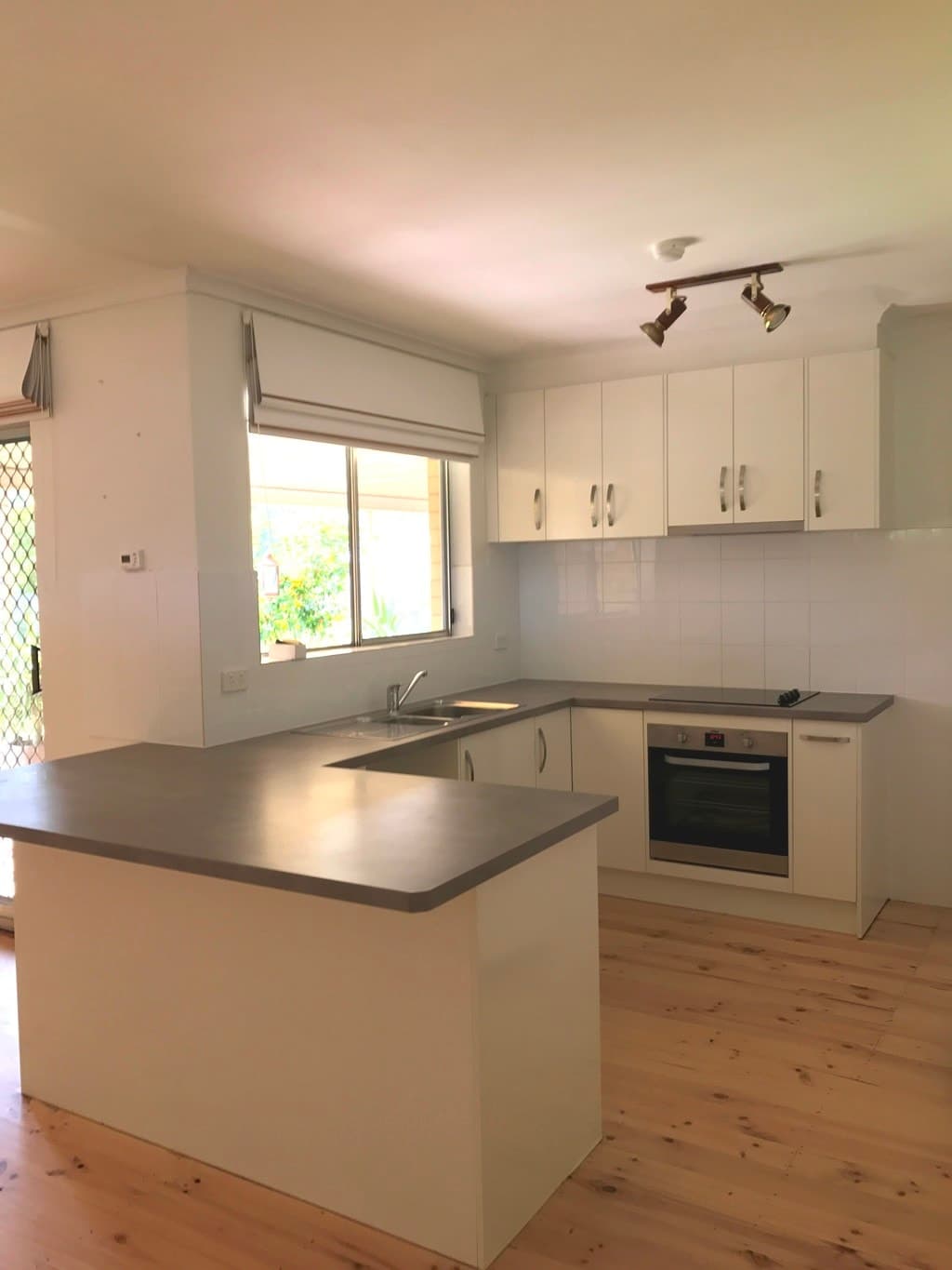 2 Curtin Avenue ST AGNES, St Agnes - Thumbnail 6