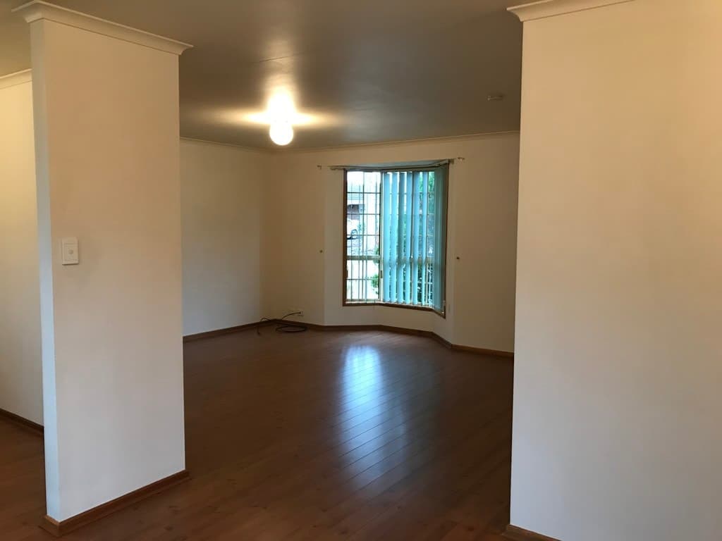 1/15 WAKELING CRESCENT PARAFIELD GARDENS, Wakeling Crescent Parafield Gardens - Thumbnail 2