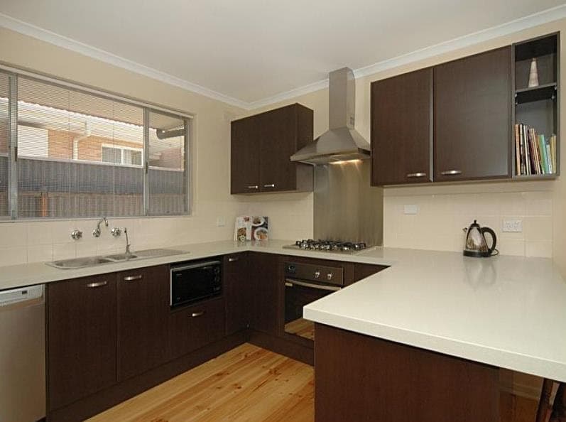 13 Milne Street VALE PARK, Vale Park - Thumbnail 4