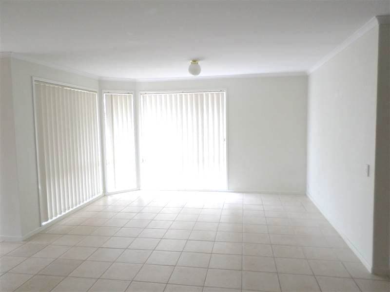 10 Ballendeau Avenue NORTHGATE, Northgate - Thumbnail 2