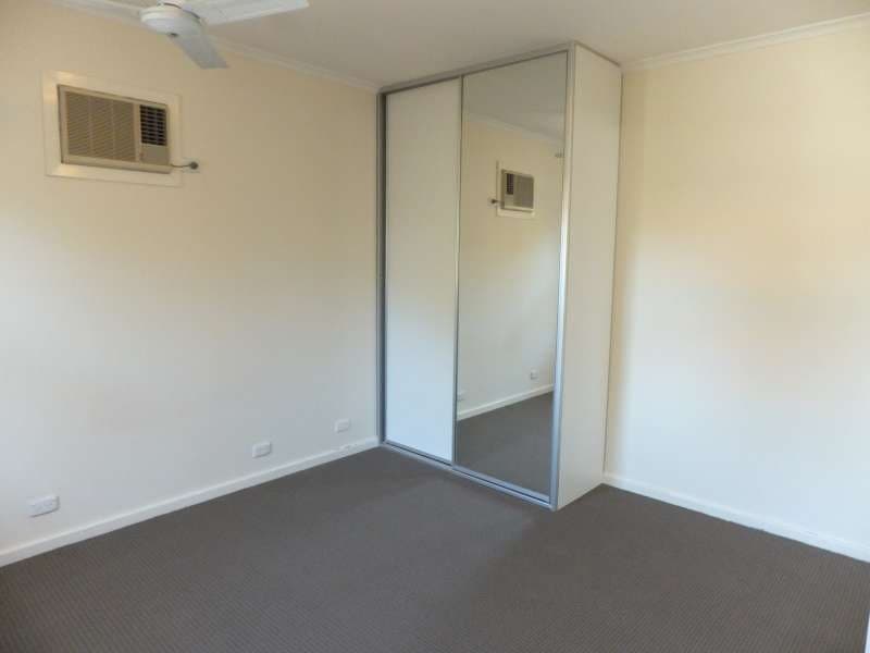 18 Jakara Ave INGLE FARM, Ingle Farm - Thumbnail 3