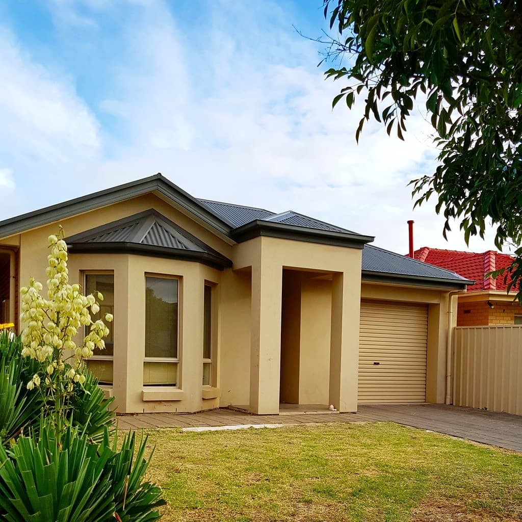 3a Hinton Road GREENACRES, Greenacres - Image 1