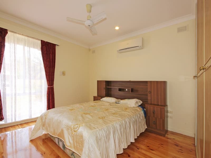 8 Tarana Road HOPE VALLEY, Hope Valley - Thumbnail 5