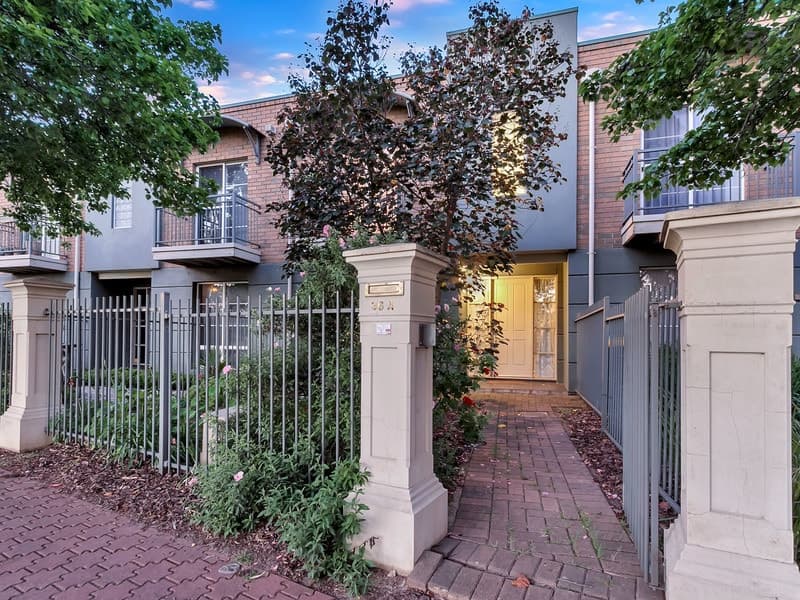 36A Sir Ross Smith Blvd OAKDEN, Oakden - Image 1