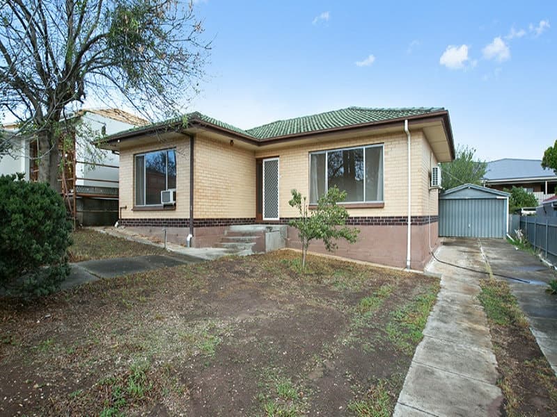 33 Ashleigh Avenue FELIXSTOW, Felixstow - Image 1