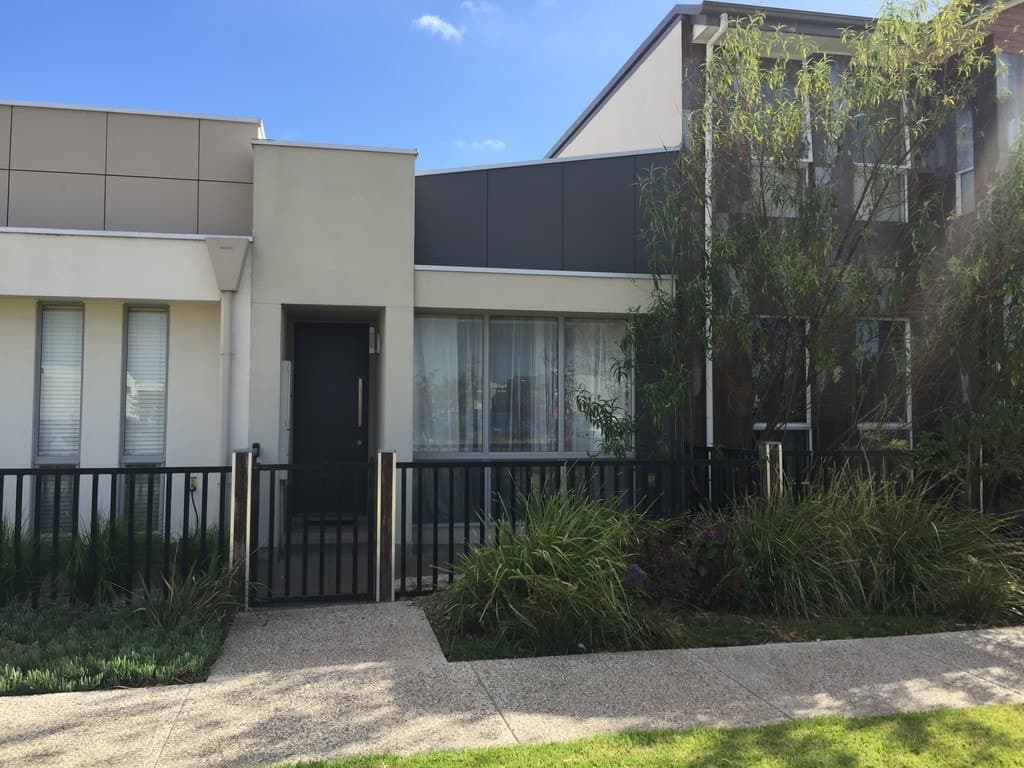 23 Gandy Lane NORTHGATE, Northgate - Image 1