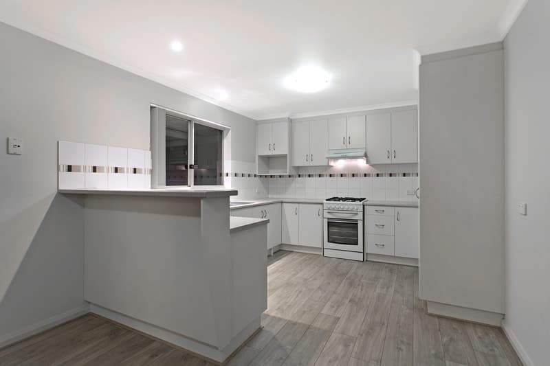 41 Kirkby Circuit GREENACRES, Greenacres - Thumbnail 5