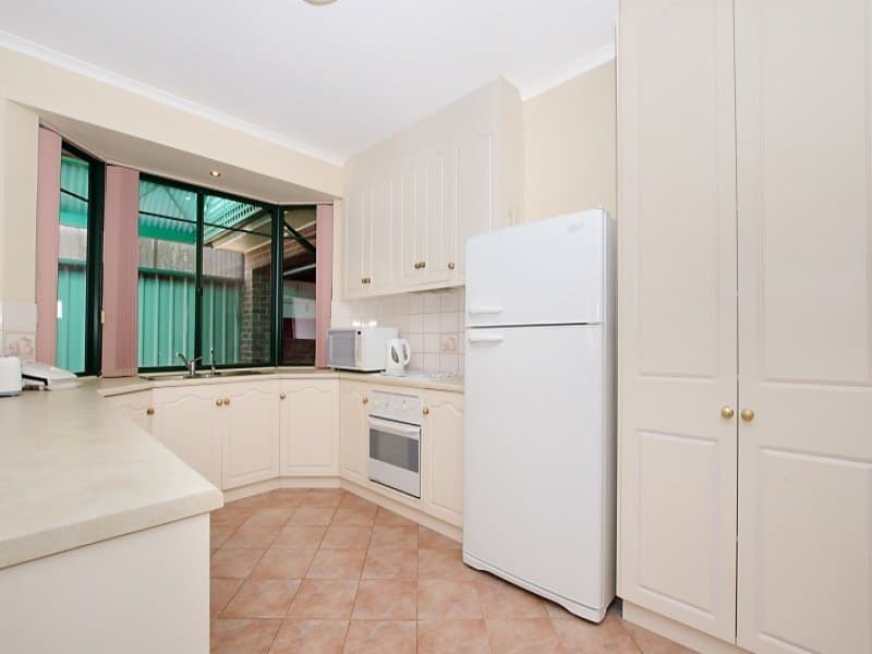 5 Chiswick Court OAKDEN, Oakden - Thumbnail 3