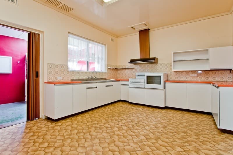 7 Ayredale Avenue CLEARVIEW, Clearview - Thumbnail 4