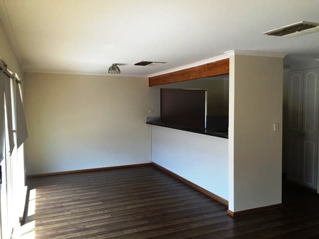 6 Westbury Court OAKDEN, Oakden - Thumbnail 3