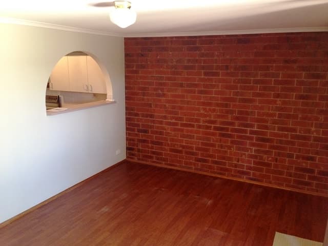 27 Brown St BROMPTON, Brompton - Thumbnail 2