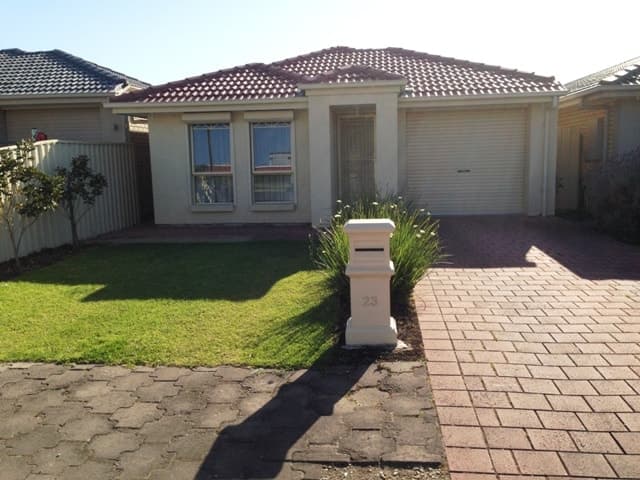 23 Vasey St GREENACRES, Greenacres - Image 1