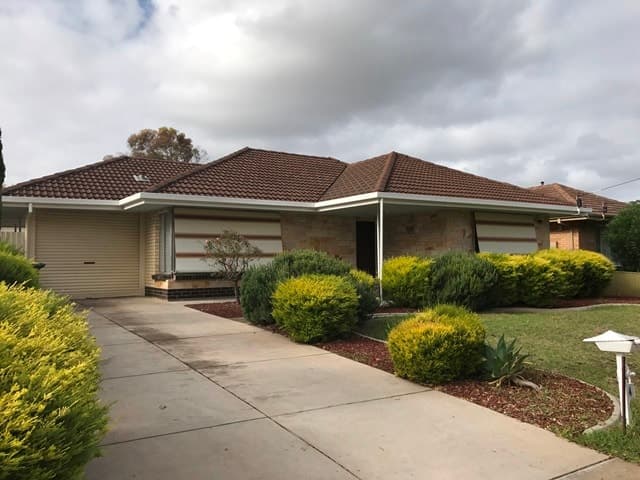 14 Philip Crescent VALLEY VIEW, Valley View - Image 1