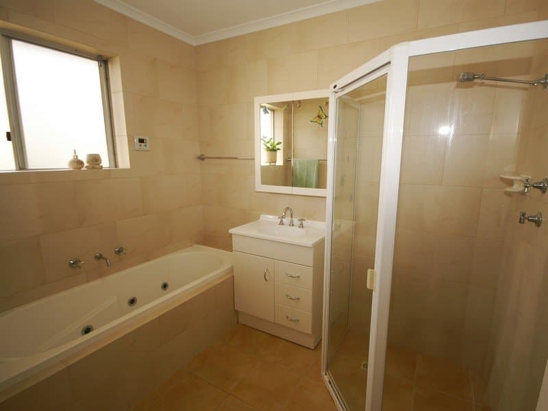 310 Lower Athelstone Rd ATHELSTONE, Athelstone - Thumbnail 5