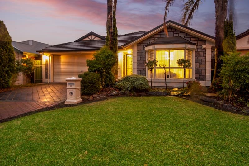 18 Brookside St OAKDEN, Oakden - Image 1