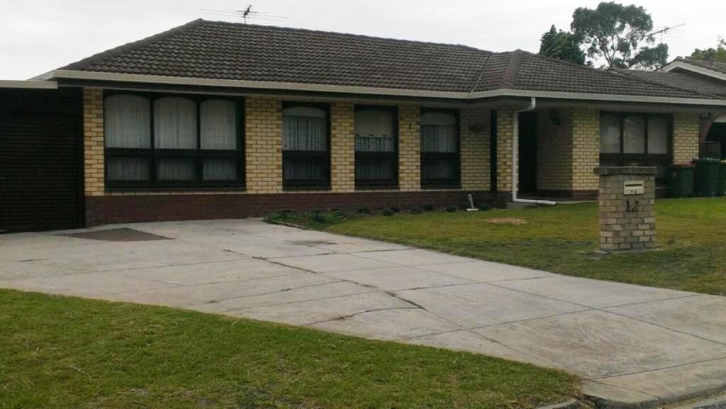 12 Crampton St FAIRVIEW PARK, Fairview Park - Thumbnail 2