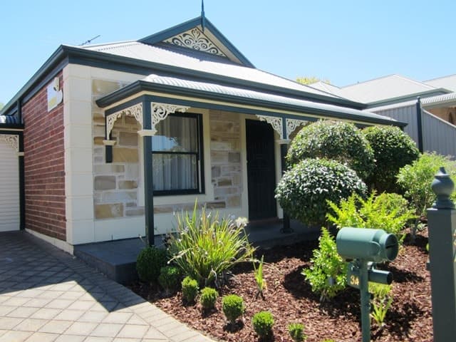 34 Reuben Richardson Road GREENWITH, Greenwith - Image 1