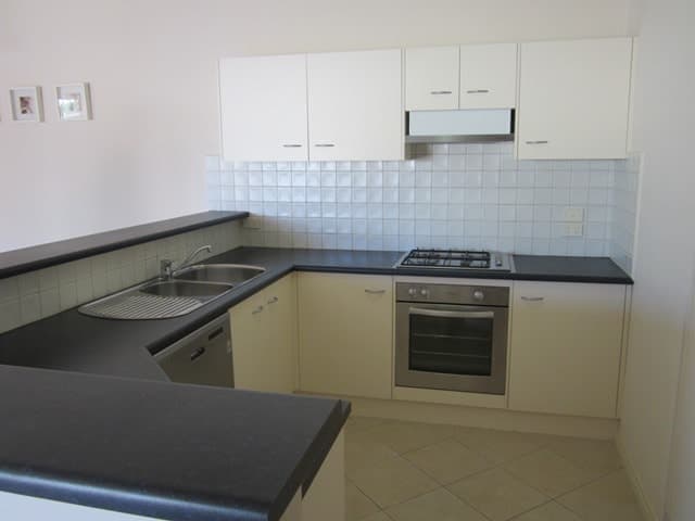 34 Reuben Richardson Road GREENWITH, Greenwith - Thumbnail 2