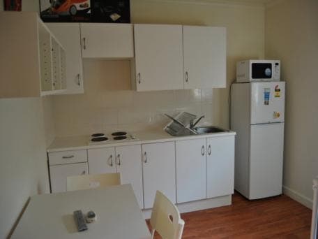 17A Darley Road PARADISE, Paradise - Image 1