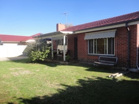 19 Rowe Avenue NORTHFIELD, Northfield - Image 1