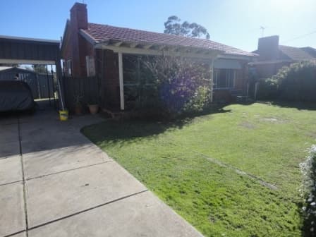 19 Rowe Avenue NORTHFIELD, Northfield - Thumbnail 2