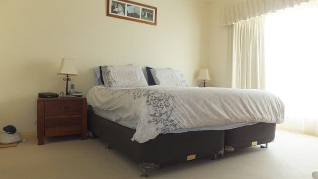 6 Chiswick Court OAKDEN, Oakden - Thumbnail 2