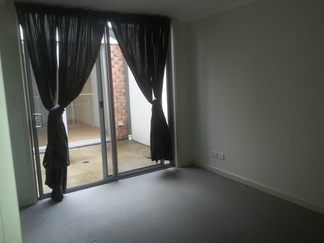 5A Pipers Avenue WINDSOR GARDENS, Windsor Gardens - Thumbnail 7