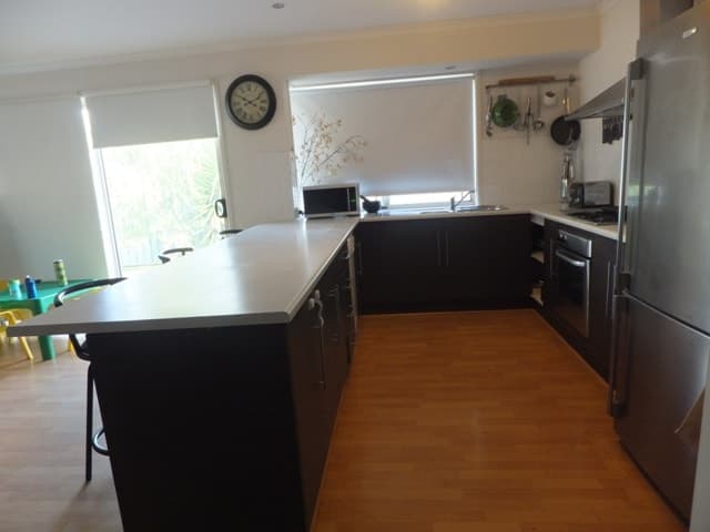 28 Sandstone Avenue WALKLEY HEIGHTS, Walkley Heights - Thumbnail 3