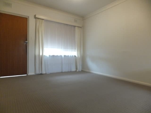 Unit 8/13 Mc Lauchlan Road WINDSOR GARDENS, Windsor Gardens - Thumbnail 3