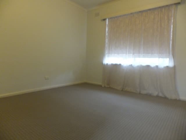 Unit 8/13 Mc Lauchlan Road WINDSOR GARDENS, Windsor Gardens - Thumbnail 4
