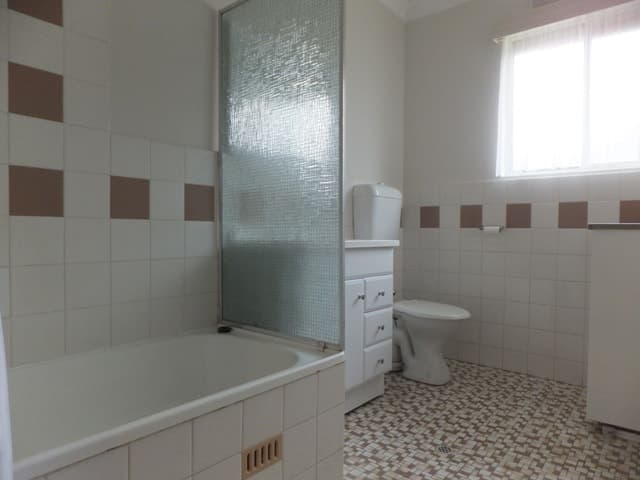 Unit 8/13 Mc Lauchlan Road WINDSOR GARDENS, Windsor Gardens - Thumbnail 6